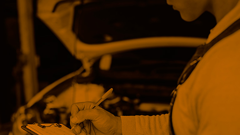 Vai viajar? Entenda a importância da revisão do veículo antes de pegar a estrada